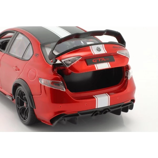 Alfa Romeo Giulia GTAm #99 2020 Red / White 1/18 5 Alfa Romeo Giulia GTAm #99 2020 Red / White 1/18 - Image 5