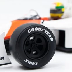 Ayrton Senna McLaren MP4/4 #12 Winner Japan GP Formula 1 1988 1/18 -Racing Toy Store ayrton senna mclaren mp4 4 no12 winner japan gp formula 1 1988 1 18 10