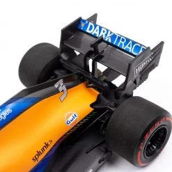 Daniel Ricciardo McLaren F1 Team MCL35M Formel 1 Bahrain GP 2021 1:18 -Racing Toy Store daniel ricciardo mclaren f1 team mcl35m formula 1 bahrain gp 2021 limited edition 1 18 6