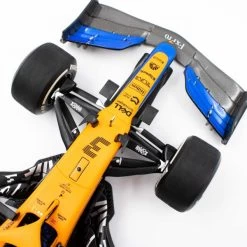 Daniel Ricciardo McLaren F1 Team Formel 1 Gewinner Italien GP 2021 1:18 24 Daniel Ricciardo McLaren F1 Team Formel 1 Gewinner Italien GP 2021 1:18 -Racing Toy Store daniel ricciardo mclaren f1 team mcl35m formula 1 winner italy gp 2021 limited edition 1 18 11