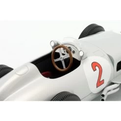 J.M. Fangio Mercedes-Benz W196 #2 Monaco GP Formula 1 World Champion 1955 1/18 -Racing Toy Store jm fangio mercedes benz w196 no2 monaco gp formula 1 world champion 1955 1 18 2