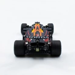 Max Verstappen Red Bull Racing Honda Formel 1 Abu Dhabi GP 2021 1:18 -Racing Toy Store max verstappen red bull racing honda rb16b formula 1 winner abu dhabi gp 2021 limited edition 1 18 6
