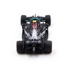 Mercedes-AMG Petronas F1 Team 2021 Hamilton / Bottas Doppel-Set 1:43 -Racing Toy Store mercedes amg petronas f1 team 2021 w12 hamilton bottas double set limited edition 1 43 12