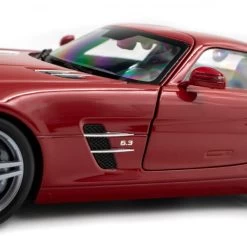 Mercedes-Benz SLS AMG - 2010 - Red Metallic 1/18 -Racing Toy Store mercedes benz sls amg 2010 red metallic 1 18 6