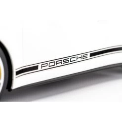 Porsche 911 (991.1) R - 2016 - White / Red Decor 1/8 -Racing Toy Store porsche 911 9911 r 2016 white red decor 1 8 8