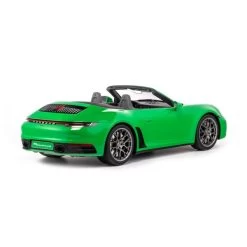 Porsche 911 (992) Carrera 4S Cabriolet - 2020 - Python Green 1/8 -Racing Toy Store porsche 911 992 carrera 4s cabriolet 2020 python green 1 8 2