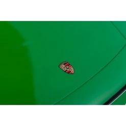 Porsche 911 (992) Carrera 4S Cabriolet - 2020 - Python Green 1/8 -Racing Toy Store porsche 911 992 carrera 4s cabriolet 2020 python green 1 8 5