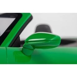 Porsche 911 (992) Carrera 4S Cabriolet - 2020 - Python Green 1/8 -Racing Toy Store porsche 911 992 carrera 4s cabriolet 2020 python green 1 8 8