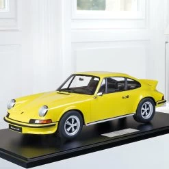 Porsche 911 Carrera RS 2.7 Touring - 1972 - 1/8 Yellow