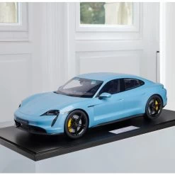 Porsche Taycan Turbo S - 2020 - Frozen Blue Metallic 1/8