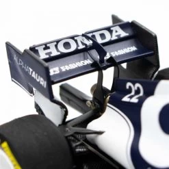 Yuki Tsunoda Scuderia AlphaTauri Honda AT02 Formula 1 Bahrain GP 2021 Limited Edition 1/43 -Racing Toy Store yuki tsunoda scuderia alphatauri honda at02 formula 1 bahrain gp 2021 limited edition 1 43 9